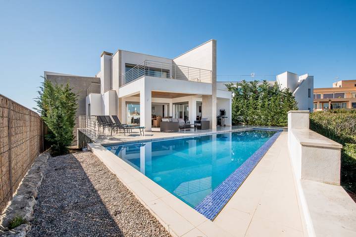 Ferienhaus für 8 Personen, mit Terrasse und Garten sowie Pool in Porto Cristo - 2