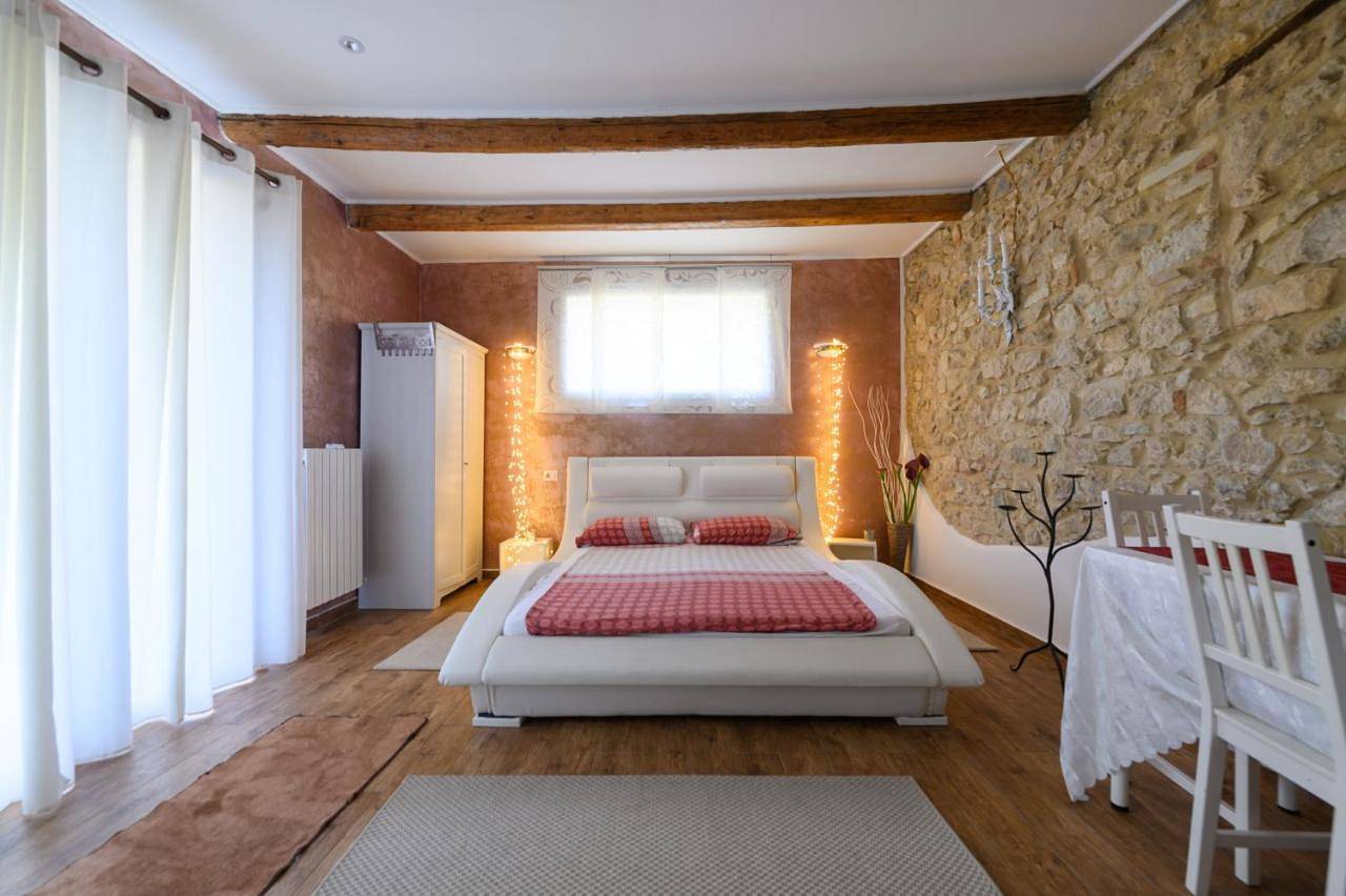 Appartement entier, Il Melograno con Idromassaggio in Predappio, Province de Forlì-Cesena