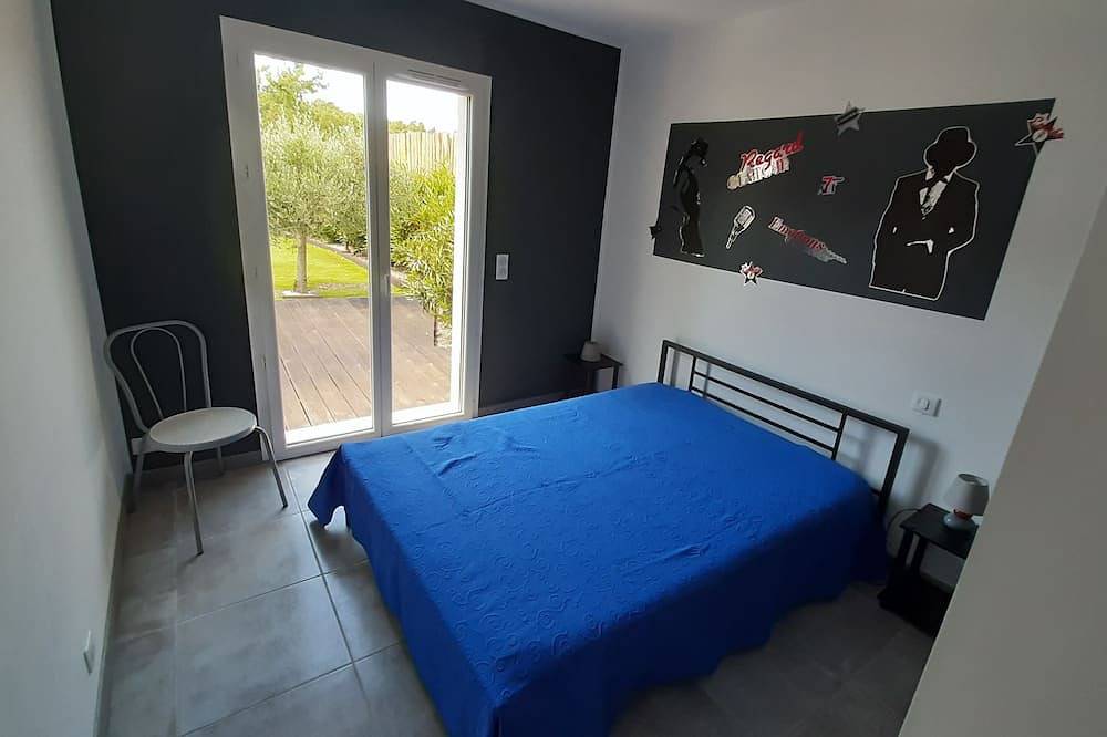 Detached Villa For 8 People Promo From August 16 To 30, 2025 in Fayenza, Region de Draguignan