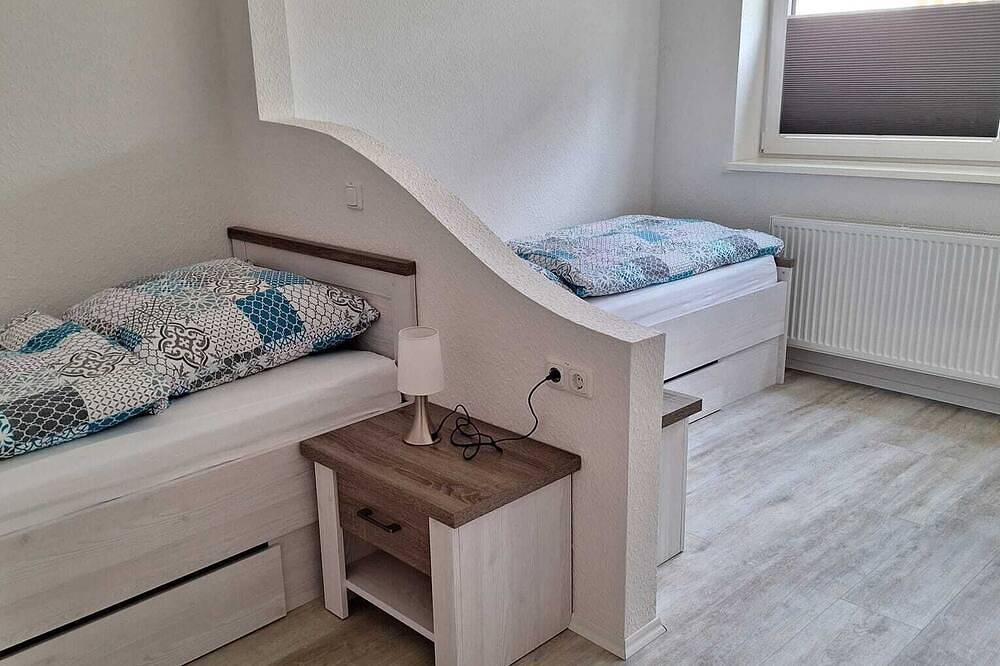 Ganze Wohnung, Ferienwohnung Weser - direkt am Weserradweg in Bad Karlshafen, Hessisches Bergland