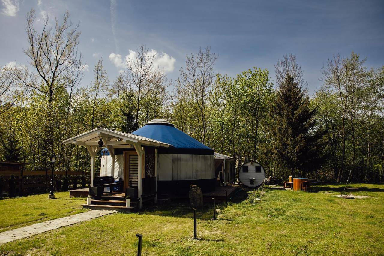 Slow Flow Glamp - sauna, basen i jacuzzi in Rzyki, Małopolska