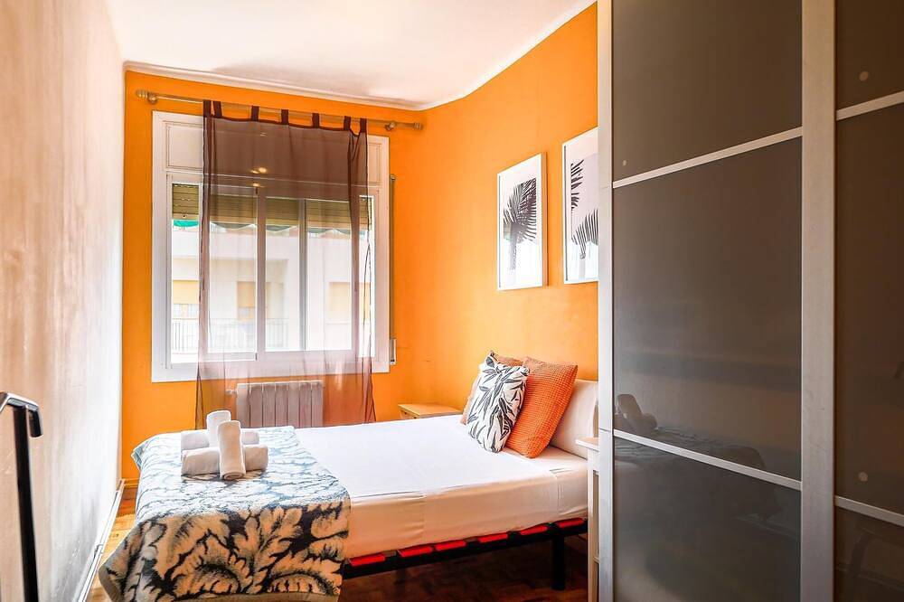 Entire apartment, Bed&Bcn Sant Andreu apartment in Sant Andreu, Barcelona