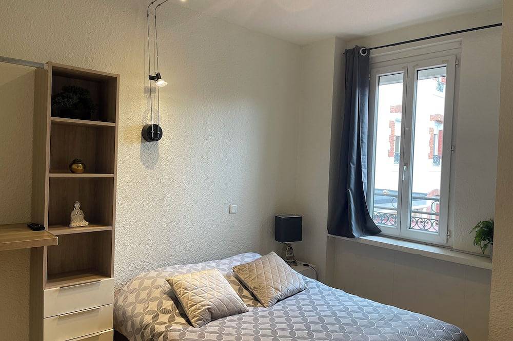 Appartement entier, Chambre meublé et équipé dans une résidence en plein centre-ville in Montluçon, Région de Montluçon