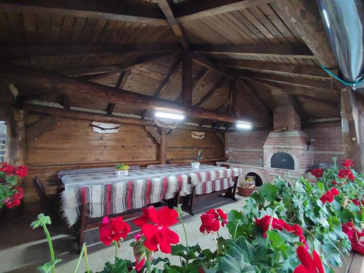 Location de vacances pour 14 personnes, avec jardin et vue dans Dorna-Arini - 3