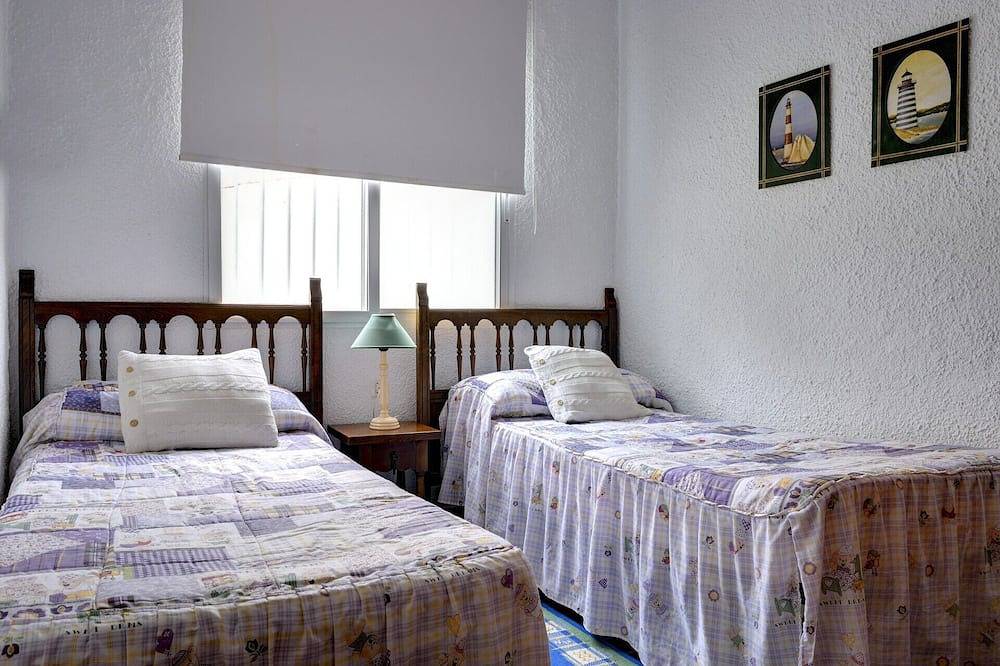 Festisolar Almadraba in Platja de l'Almadrava, Vandellòs i l'Hospitalet de l'Infant