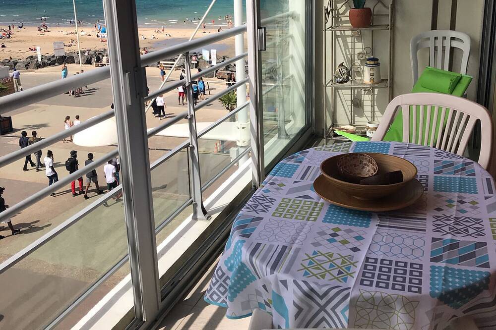 Appartement entier, Apt. les pieds dans l'eau, entre mer et in Les Rosaires, Plérin