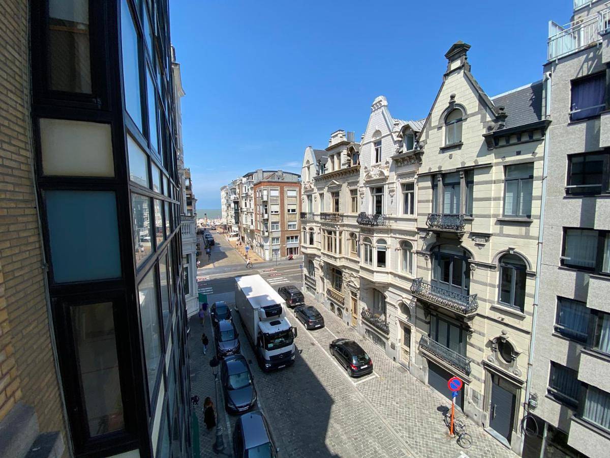 Double Room with Private Bathroom in Ville d'Ostende, Oostende