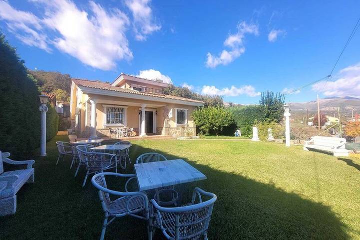 Casa rural para 16 personas - 1