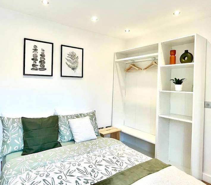 Gîte pour 3 personnes, avec Jacuzzi ainsi que Terrasse et Jardin à Southampton - 4