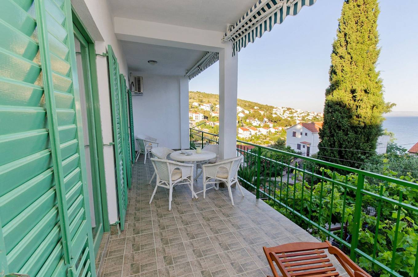 Geheel appartement, Apartments Mladenka in Okrug Gornji, Čiovo