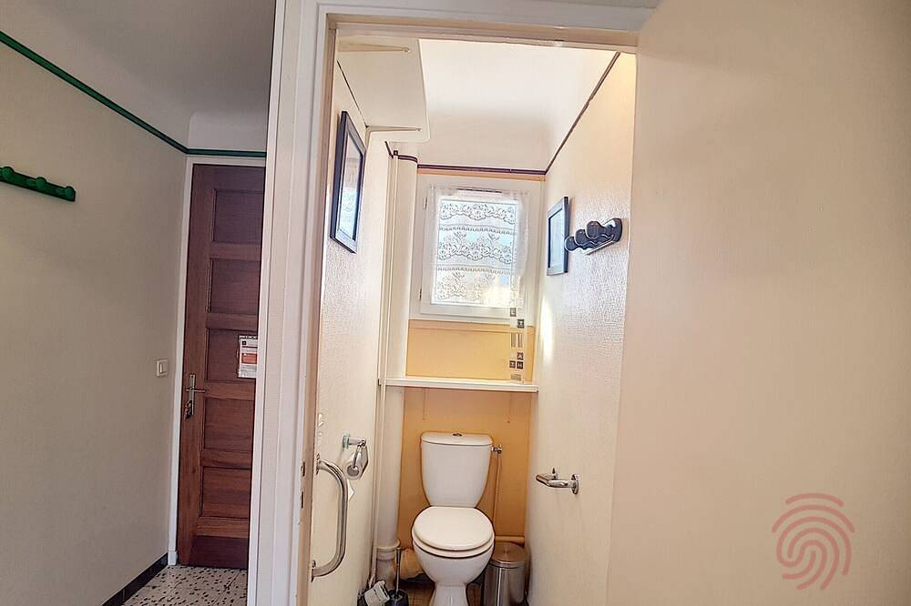Appartement entier, Appartement F2 moderne à Lamalou-les-Bains, proche thermes, balcon, Wi-Fi, animaux acceptés in Lamalou-les-Bains, Région de Béziers
