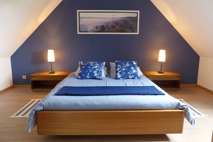 Gîte pour 5 personnes, avec terrasse et jardin à Le Val-Saint-Père - 2