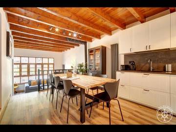 Gîte pour 11 personnes, avec terrasse dans Tredós