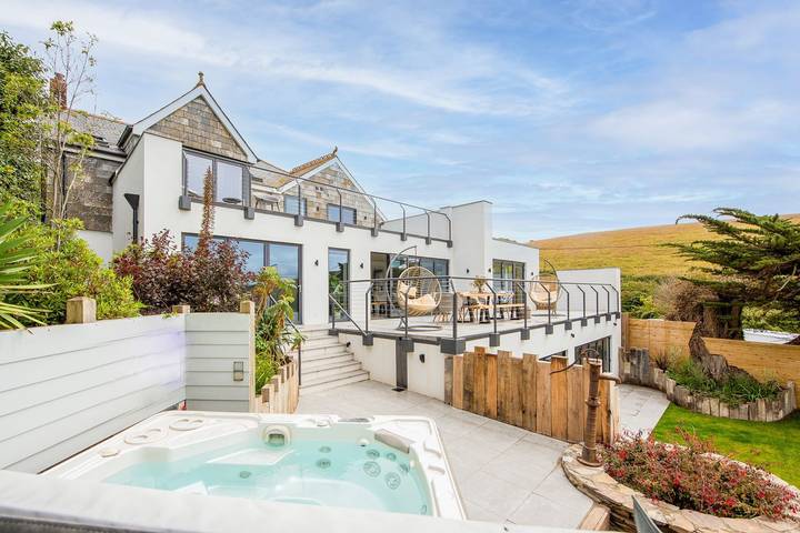 Holiday rental for 12 people, with Hot tub in Watergate Bay