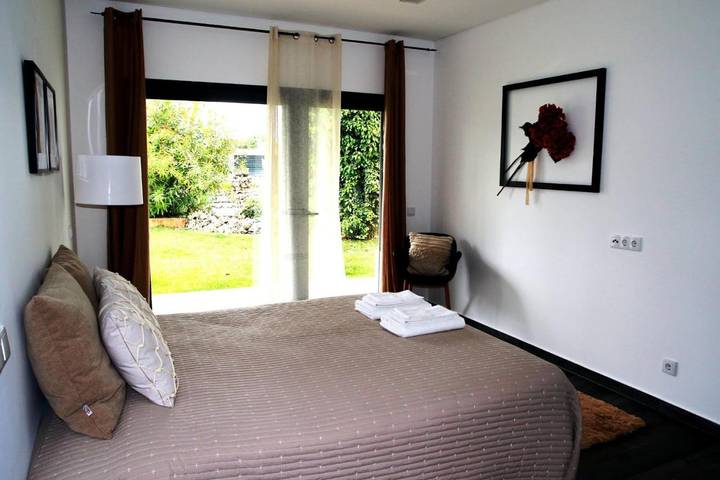 Apartamento de férias para 2 pessoas, com Terraço e Jardim e ainda Vista para o lago and Vista em Abrantes