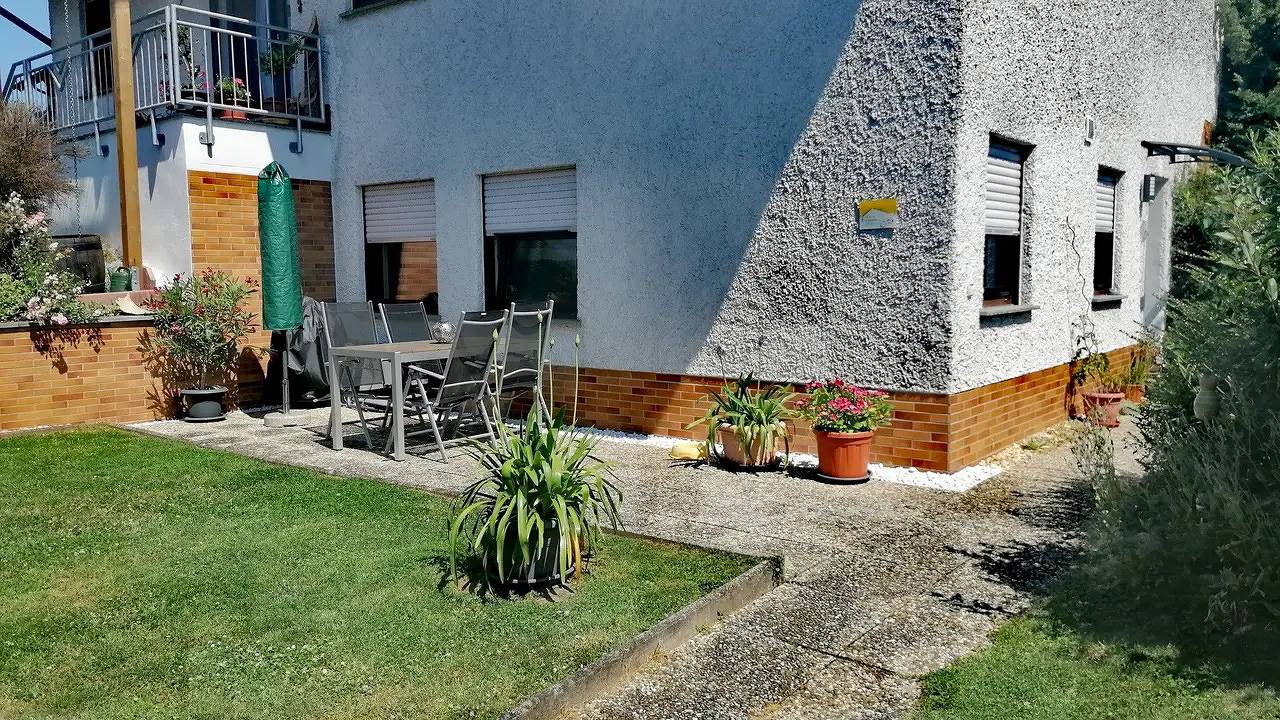 Ganze Ferienwohnung, Ferienwohnung für 2 Personen (52 m²) in Wierschem in Burg Eltz, Wierschem