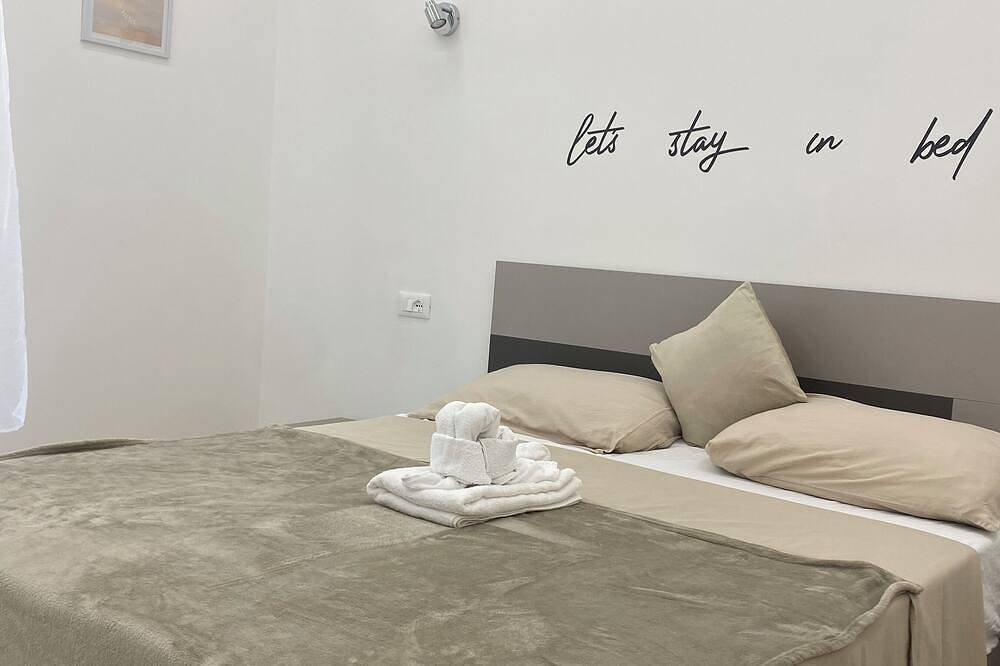 Entire apartment, Montenotte Sea in Savona (City), Savona