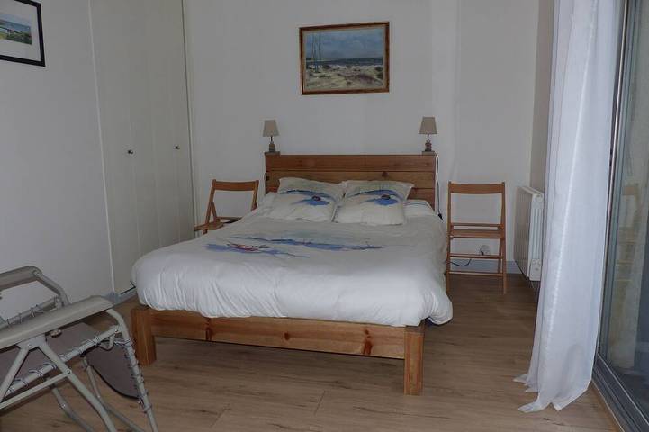 Gîte pour 4 personnes, avec terrasse dans Plage de la Comtesse - 2