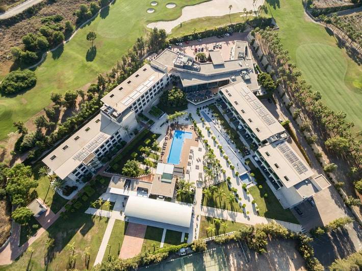 Apartamento para 2 personas, con Balcón y Jacuzzi además de Terraza y Jardín en Algorfa