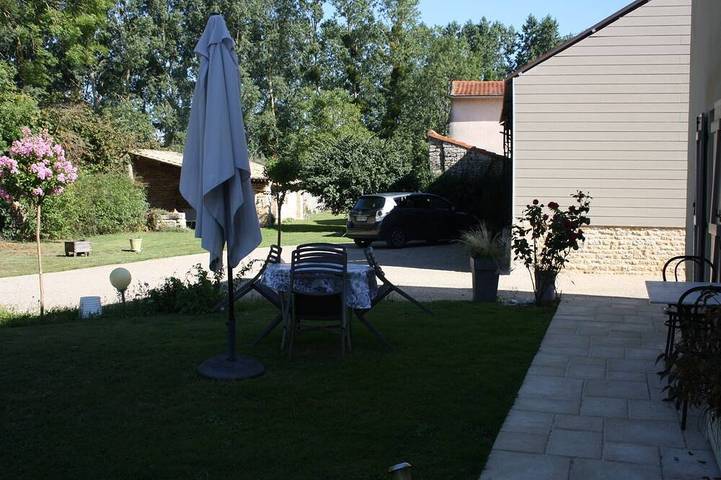Gîte pour 2 personnes, avec jardin à François