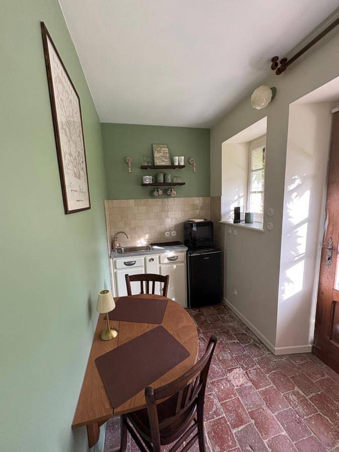 Double Room with Private Bathroom in Quingey, Jura Francais
