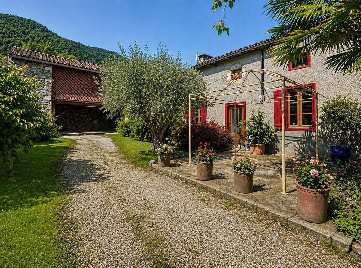 Spa privatif - Jardin - Salle de jeux - Maison Pyrénées in Arguenos, Pyrénées