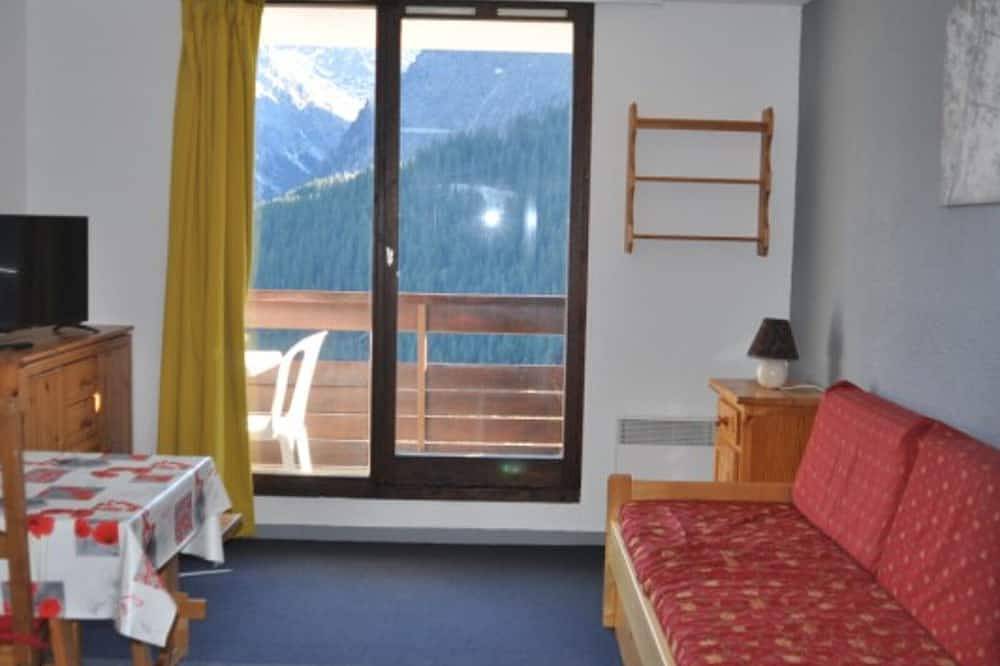 Apartamento entero, Estudio cabina a pie de pistas, balcón, se admiten mascotas in La Ferrière, Le Pleynet