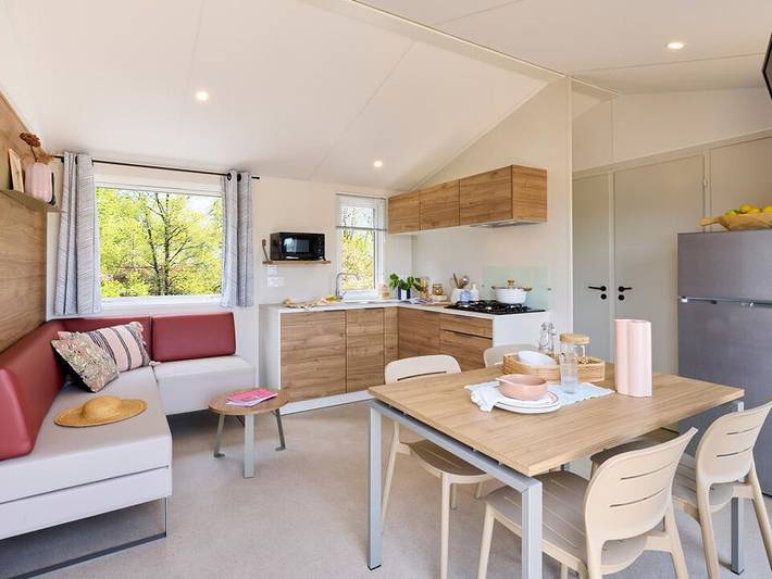 Mobil home pour 6 personnes, avec bassin pour enfant, animaux acceptés à Trémolat - 2