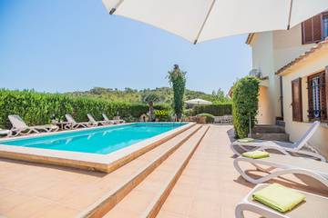 Villa in Pollença, Serra de Tramuntana für 8 