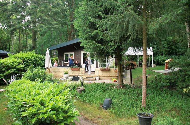 Vakantiehuis voor 4 personen, with Terras and Tuin as well as Uitzicht in Lanaken
