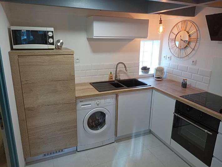 Gîte pour 4 personnes, avec jardin et terrasse dans Yves - 2