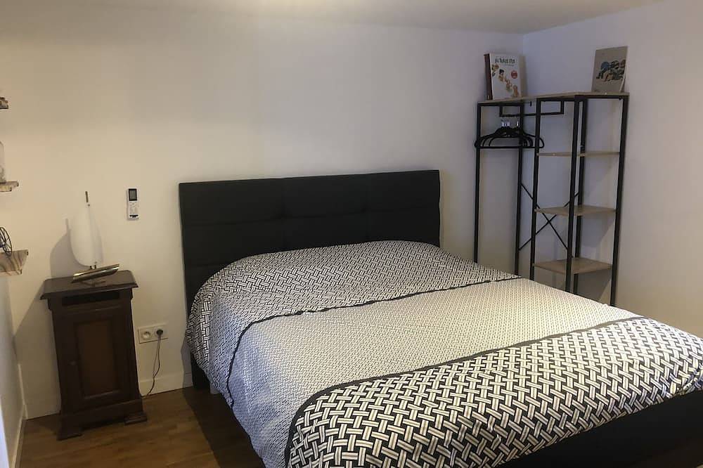 Appartement entier, A 30mn de Bordeaux, 20mn de la citadelle Blayes Vue imprenable sur la Dordogne in Saint-André-de-Cubzac, Région de Blaye