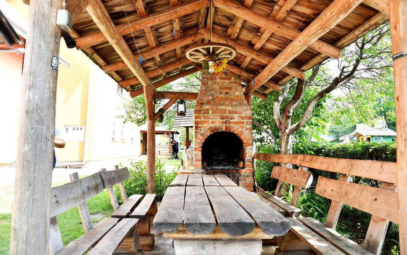 Ganze Wohnung, 1-Zimmer-Ferienwohnung mit Balkon Saborsko, Plitvice A-20975-b in Karlovac und Umgebung