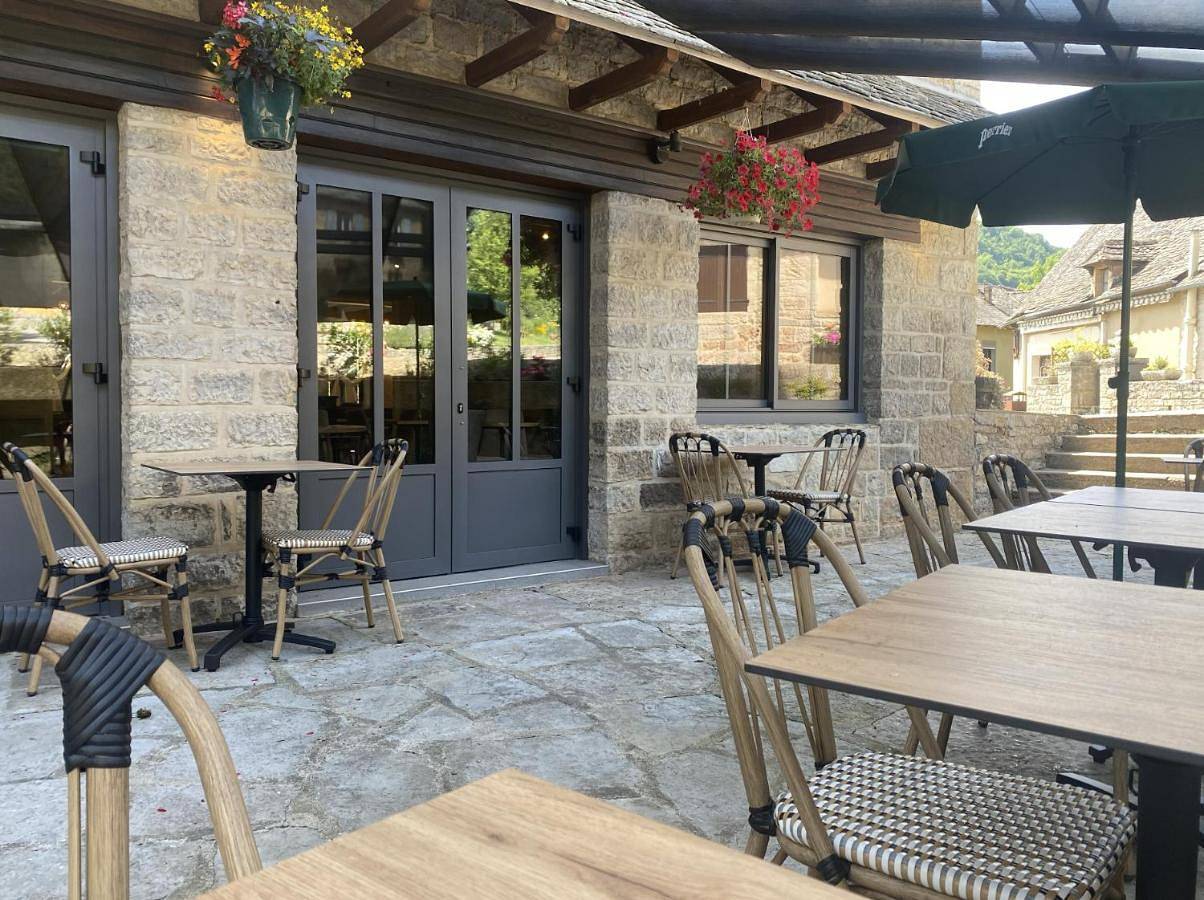 Logis Hôtel Restaurant L'Auberge du Chateau in Muret-le-Château, Aveyron