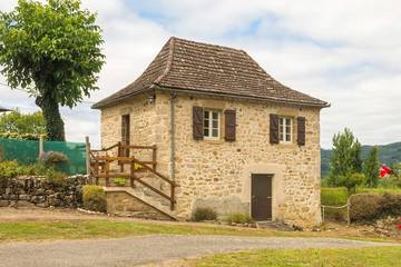 Maison de vacances pour 2 personnes, avec jardin en Corrèze