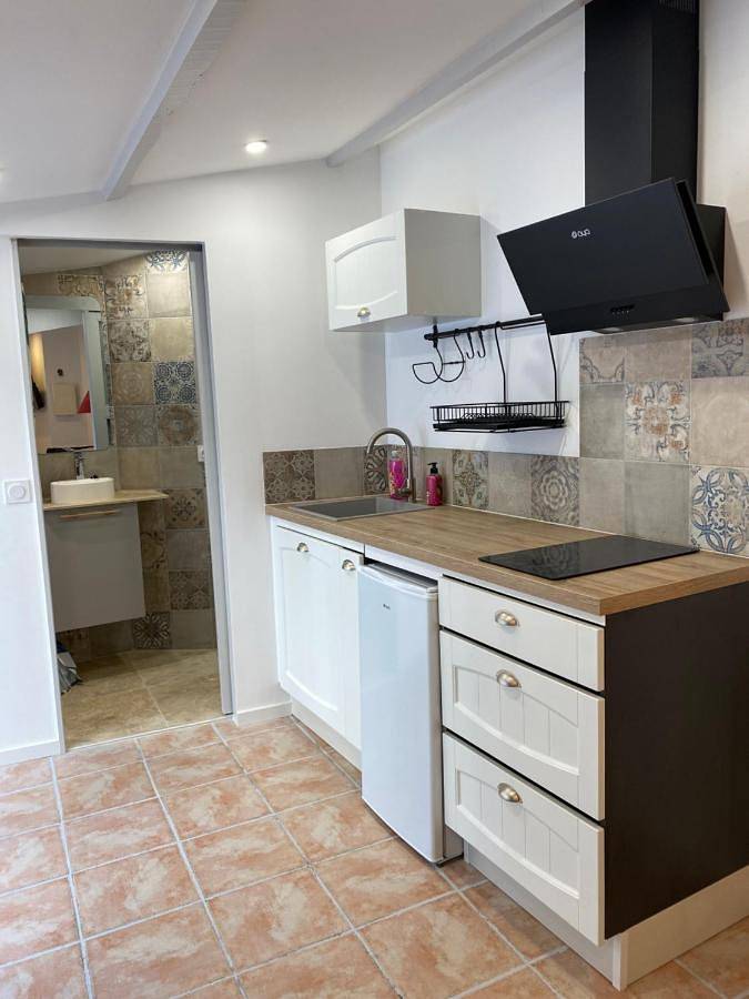 Appartement entier, Appartement au cœur du village in Mondragon, Vaucluse