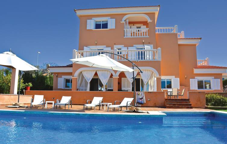 Geräumiges Apartment mit Pool, Küche & WiFi - Nähe Strand & Stadt in Sa Torre, Llucmajor