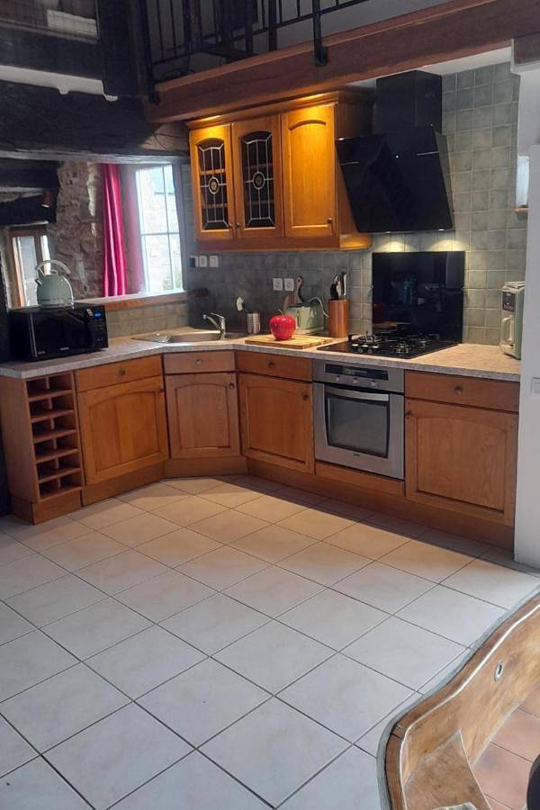 Location de vacances pour 5 personnes, avec jardin, animaux acceptés à Saint-Georges-de-Reintembault - 3