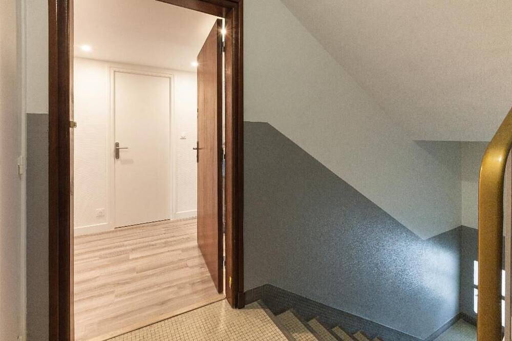 Apartamento entero, Bara - Apartment close to the streetcar and bus in Brest, Región de Brest