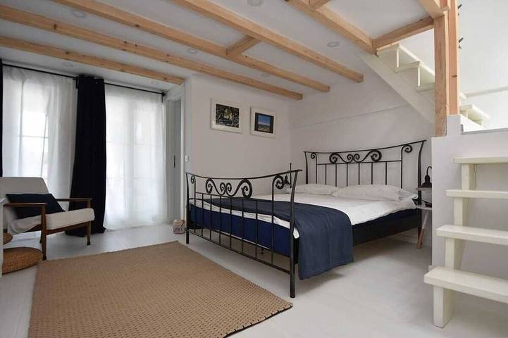 Villa pour 6 personnes, avec balcon, animaux acceptés dans Betina - 4