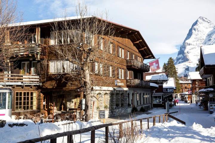 Hotel für 2 Personen, mit Terrasse und Garten in Mürren