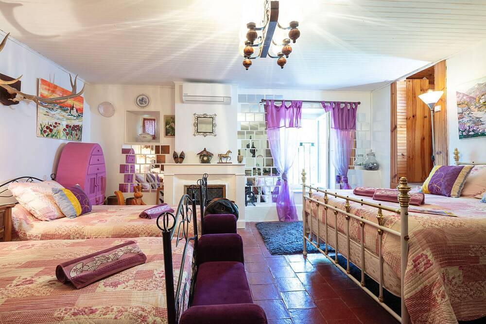 Chambre  d'hôte 1900 in Durfort-et-Saint-Martin-de-Sossenac, Parc national des Cévennes