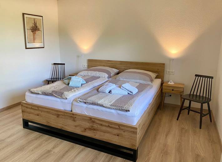 Ferienwohnung für 4 Personen, mit Garten und Seeblick im Waldecker Land - 2