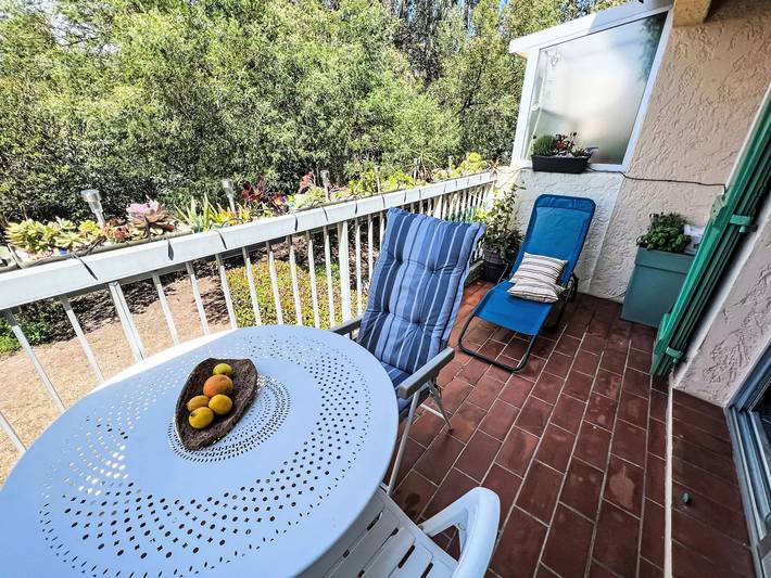 Gîte pour 2 personnes, avec jardin dans Port Santa-Lucia - 3