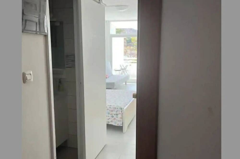 Ganze Wohnung, Sea view studio with balcony, 2 steps from the beach in Playa de Puerto Rico, Mogán
