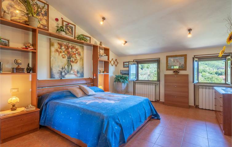Oasi di 115mq: Parcheggio, AC, Piscina, Giardino e WiFi in Arezzo, Provincia di Arezzo
