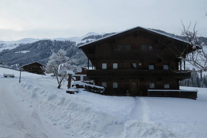 Ferienwohnung für 4 Personen, mit Balkon in Alpbach - 2