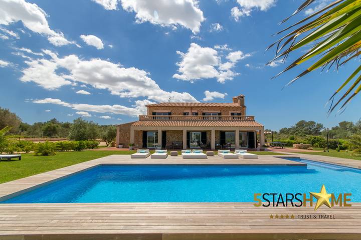 Finca für Gruppen für 12 Personen, mit Balkon und Whirlpool sowie Terrasse und Garten in Palma - 2