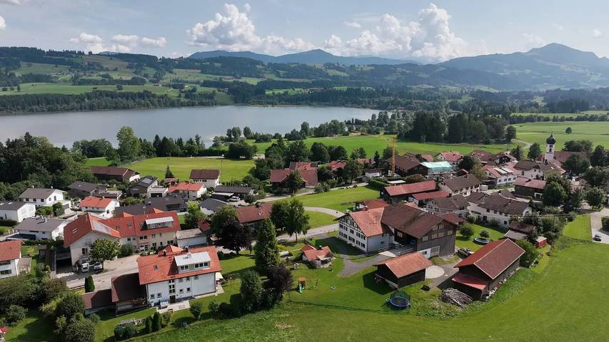 Ferienwohnung für 6 Personen, mit Garten und Balkon in Sulzberg