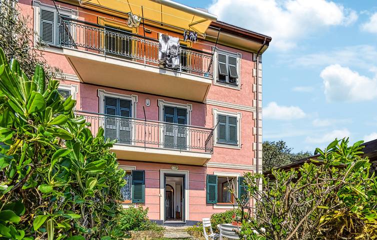 Appartamento per 4 persone, con giardino in Recco